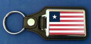Liberia Schlüsselanhänger aus Metall und Kunstleder | ca. 95 X 37  mm