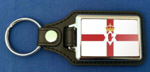 Nordirland Schlüsselanhänger aus Metall und Kunstleder | ca. 95 X 37  mm