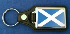Schottland Schlüsselanhänger aus Metall und Kunstleder | ca. 95 X 37  mm